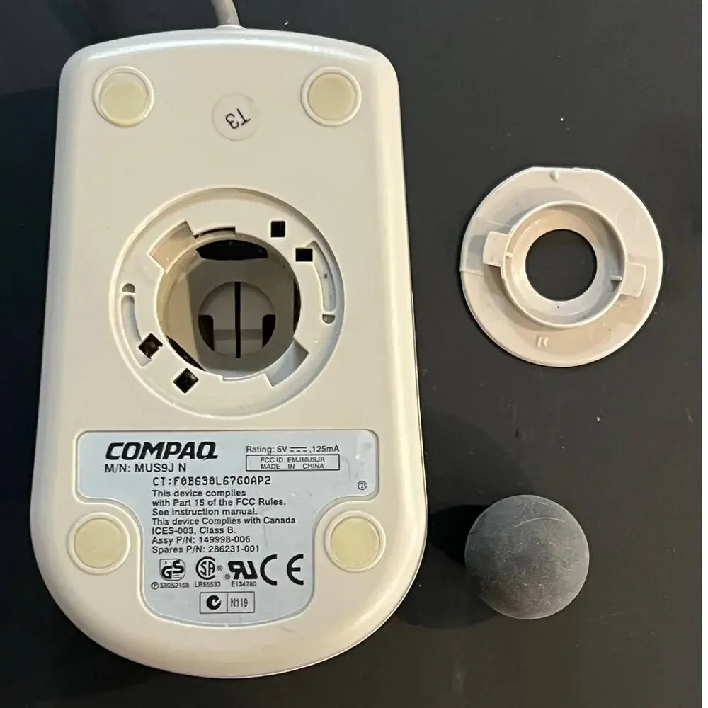 Compaq beige off